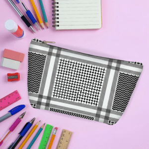 مقلمه و شنطه مكياج تصميم الشماغ in-018